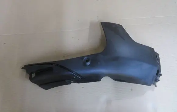 Peugeot 3008 II Front bumper corner part panel trim 9810869977