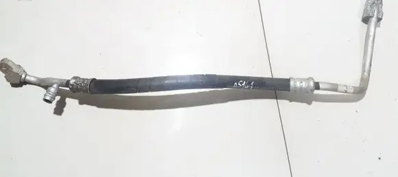 Subaru Outback Air conditioning (A/C) pipe/hose