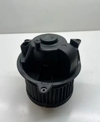 Ford Focus Heater fan/blower XS4H18456