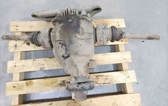 Mercedes-Benz S W220 Rear differential 