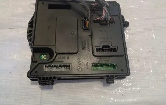Renault Megane III Comfort/convenience module 284B17882R