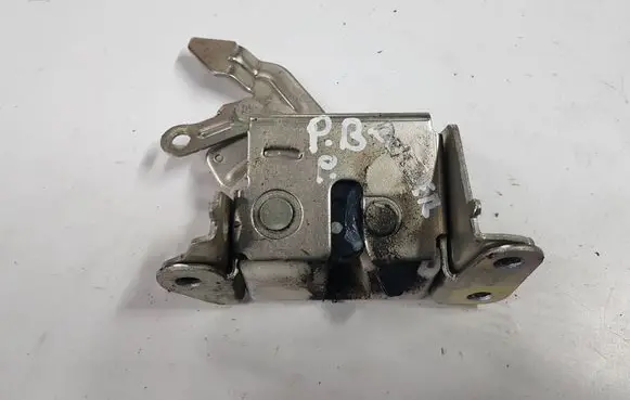 Dacia Dokker Rear door lock 