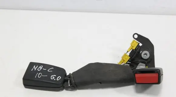 Mercedes-Benz C AMG W204 Rear seatbelt buckle A2048600469 330501212507