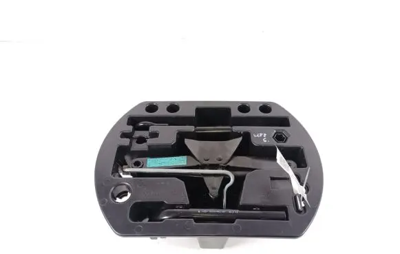 Renault Captur Tool set 995040911R