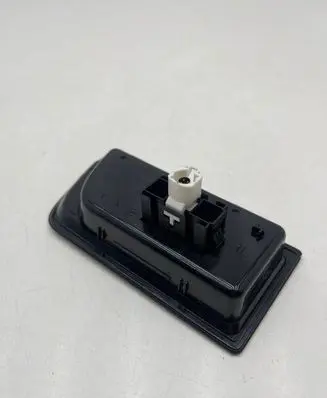 BMW 1 F20 F21 USB socket connector 9230248 9207358