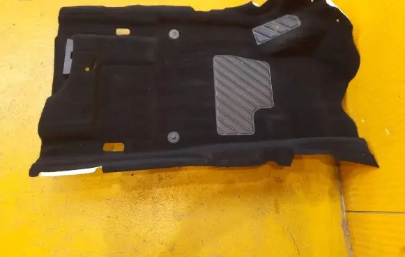 Citroen C4 II Picasso Front floor carpet liner 96776898ZD