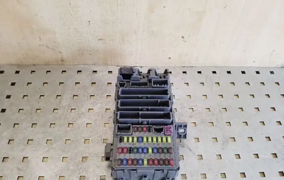 Honda CR-V Fuse module 37091LM