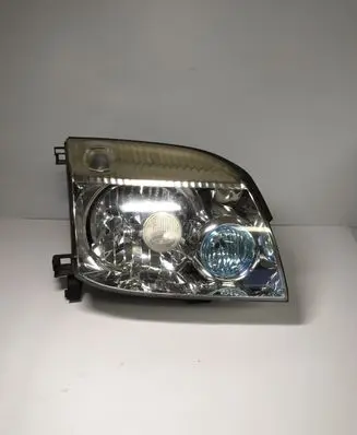 Nissan X-Trail T30 Headlight/headlamp 20DCHRPLA