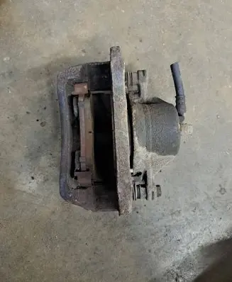 KIA Sportage Front brake caliper