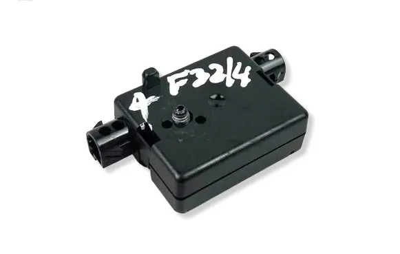 BMW 4 F32 F33 Aerial antenna amplifier 9231466