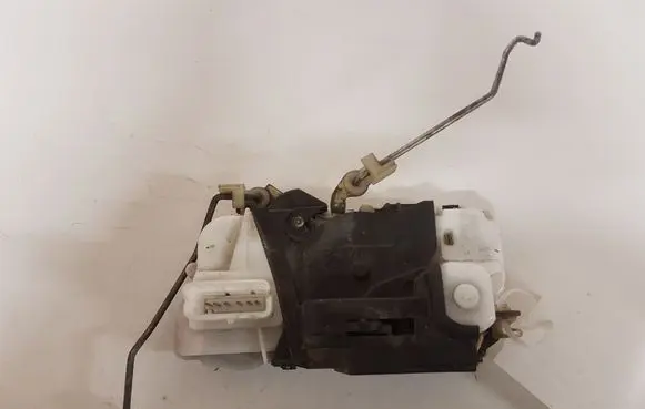 Citroen C5 Front door lock
