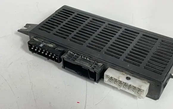 BMW 5 E39 Light module LCM 8386209