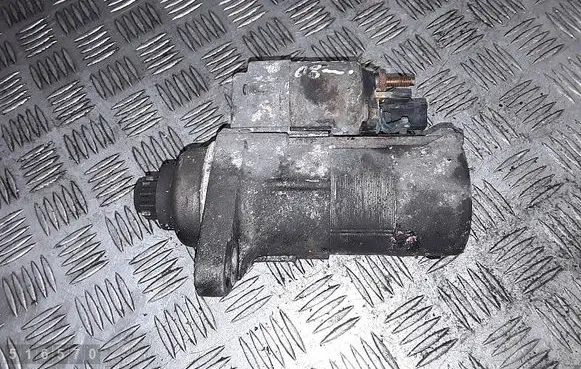 Volkswagen Golf Plus Starter motor 02z911023h