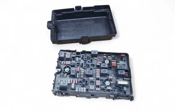 Chrysler Pacifica Fuse box set 63565387 68234333AD