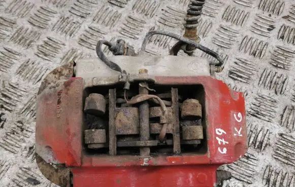 Porsche Cayenne (9PA) Rear brake caliper
