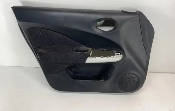 Nissan Juke I F15 Front door card panel trim 899011KB0A 809231KB0A 809011KB0A