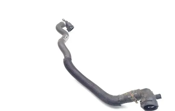 Peugeot 3008 II Engine coolant pipe/hose