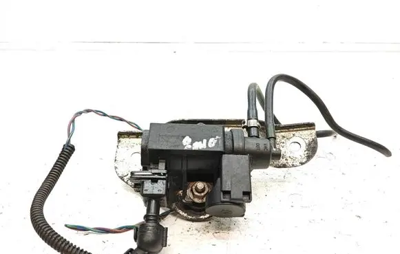 Opel Combo D Turbo solenoid valve 55228986 7030036