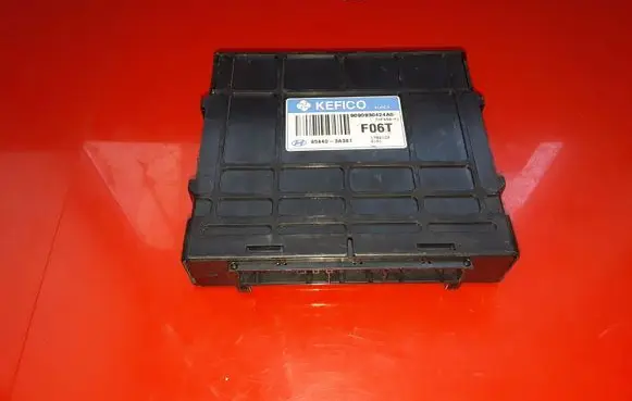 Hyundai Santa Fe Gearbox control unit/module 954403A381 9090930424A0 178612X