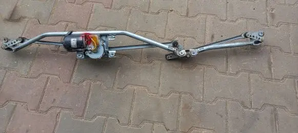 Opel Zafira A Front wiper linkage 