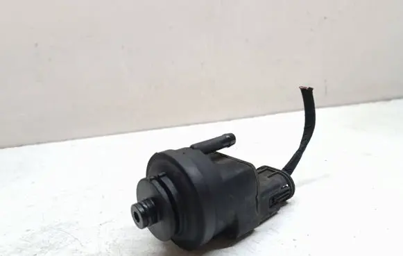 BMW 1 E81 E87 Fuel filter heater 7801209