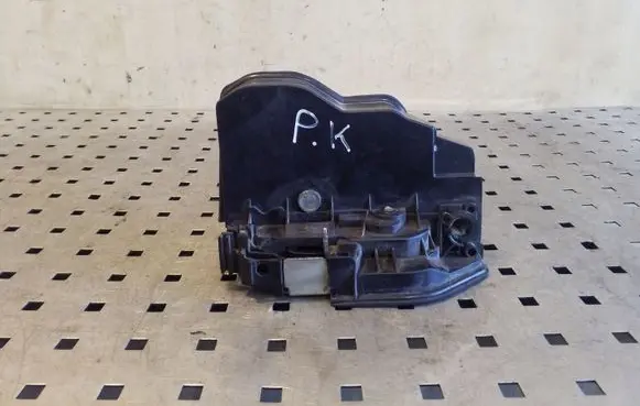 Mini Cooper Countryman R60 Front door lock 7276661