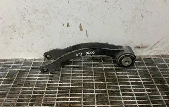 Jeep Cherokee Rear upper control arm/wishbone