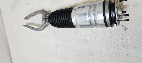 Maserati GranTurismo II Front shock absorber/damper 06703021870