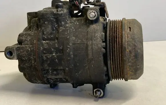 Mercedes-Benz Sprinter W906 Air conditioning (A/C) compressor (pump) 4472807982 7SBU17C 09Q02630