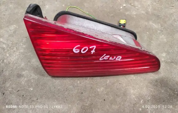 Peugeot 607 Rear/tail lights 2543
