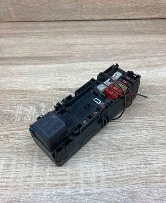 Mercedes-Benz E W210 Fuse box set A0005400372 05376120 Used