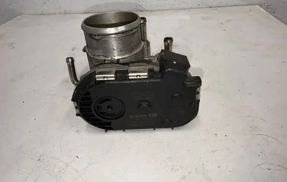 Hyundai Kona I Throttle body valve 3510004610