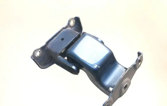 Opel Vivaro Loading door upper hinge 527428A 57854A
