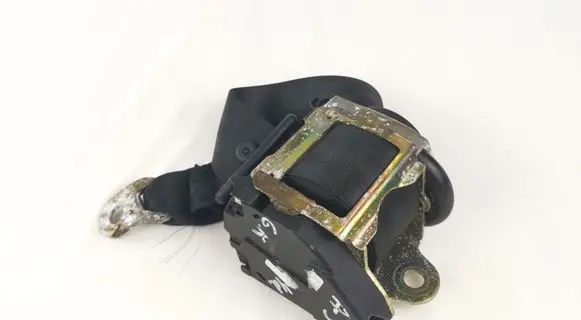 Audi A3 S3 8L Rear seatbelt 8L4857805A 560561300 2572002EF