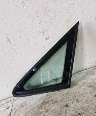 Opel Zafira A Front triangle window/glass 43R007022 DOT36AS2M129