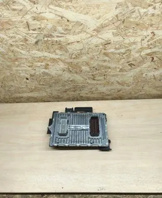 Jeep Grand Cherokee Engine control unit/module P05035872AD 05035872AD
