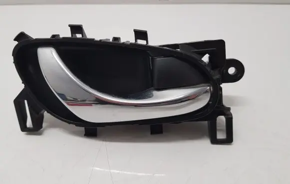 Nissan X-Trail T32 Rear door interior handle