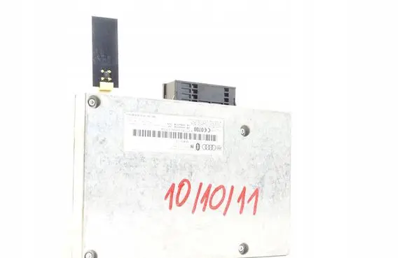 Audi A3 S3 8P Bluetooth control unit module 8P0862335N