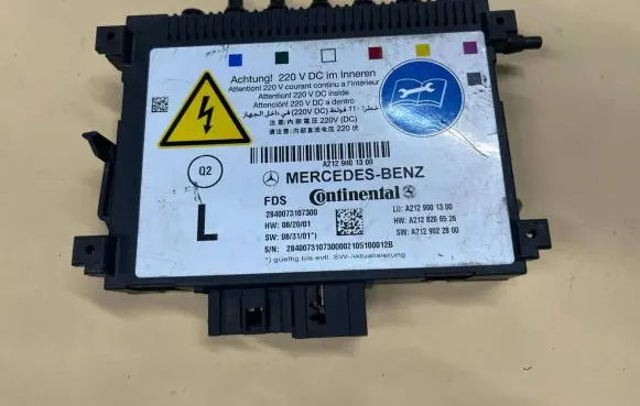 Mercedes-Benz E W212 Seat control module A2129001300 2840073107300