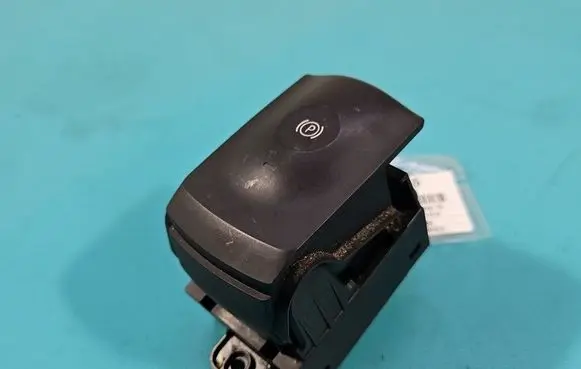 Renault Koleos I Handbrake/parking brake auto hold switch 25175JY00A IMPRK1591765