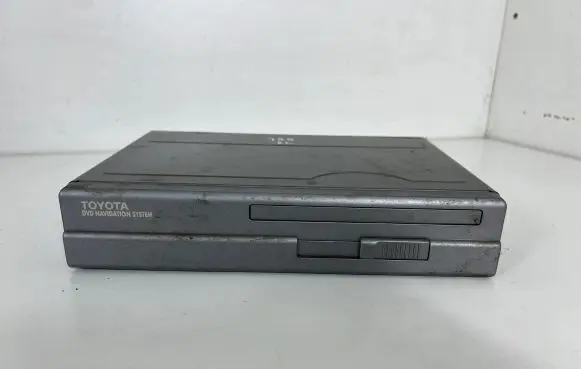 Toyota Avensis T250 CD/DVD changer 0866200880
