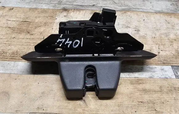 Chevrolet Sonic Tailgate/trunk/boot lock/catch/latch 13587640
