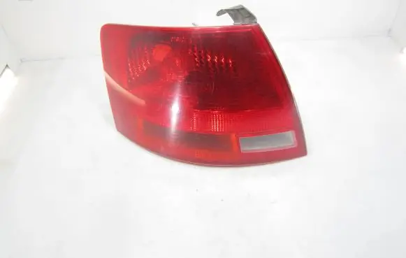 Audi A4 S4 B7 8E 8H Rear/tail lights 8E9945095C 484001 ULO748001