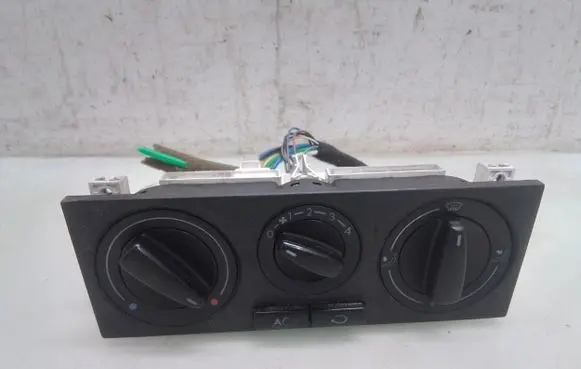 Volkswagen Golf IV Climate control unit 1J0820045F