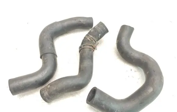 Nissan Pathfinder R51 Engine coolant pipe/hose