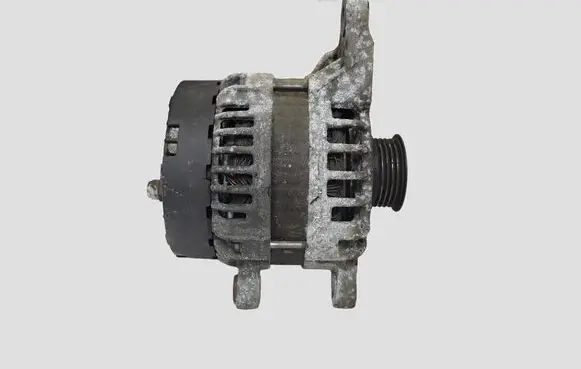 Mercedes-Benz B W246 W242 Generator/alternator A0009063322 0125711028