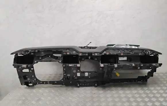 Ford Mach-E I Dashboard LJ8BR04326A