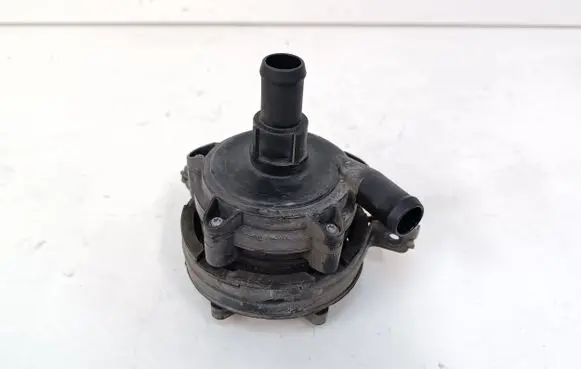 Opel Ampera Electric auxiliary coolant/water pump 13579713