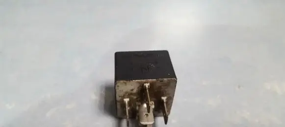 Renault Espace II Other relay 12v25a03501