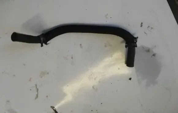 Toyota Auris 150 Engine coolant pipe/hose NOCODE